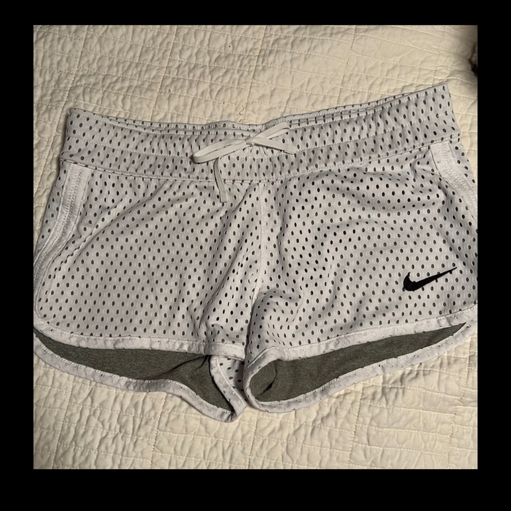 Nike Dri-Fit fabric reversible shorts size small Brand New. $15